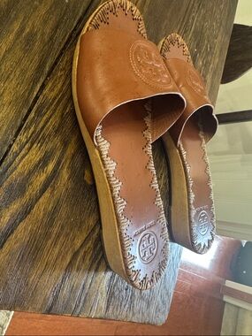 Tory Burch Chestnut Brown Leather Slide Mules